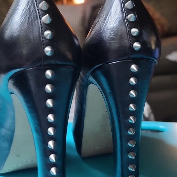 HOST PICK! 🎉🎊 SUPER RARE!80's Vince Camuto pin up spiked black stilettos Sz9 - Picture 9 of 12